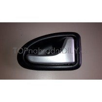 Klika dveří vnitřní pravá Renault Scenic, matný chrom