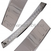 Lišta prahová zadních kufrových dveří Dacia Duster I 10-17